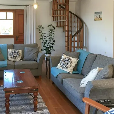 Eliza Villa
